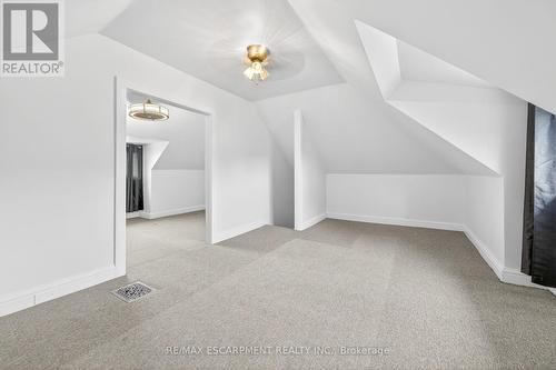 188 Park Row S, Hamilton, ON - Indoor Photo Showing Other Room