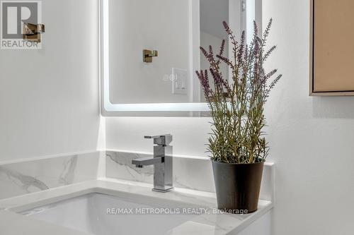 #Main - 88 Crocus Drive, Toronto, ON - Indoor Photo Showing Bathroom