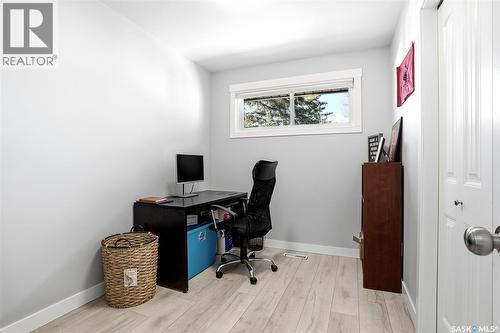 1115 12Th Avenue E, Regina, SK - Indoor Photo Showing Office