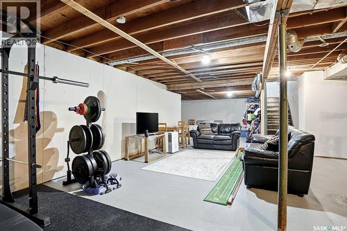 1115 12Th Avenue E, Regina, SK - Indoor