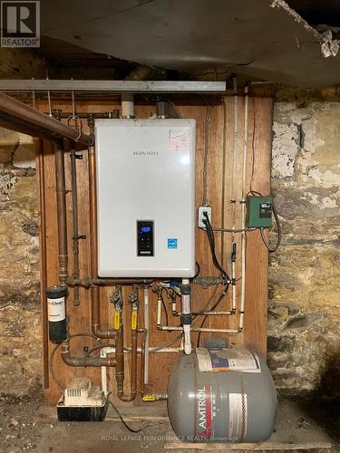 402 Pitt Street, Cornwall, ON - Indoor Photo Showing Basement