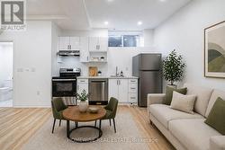 LOWER - 11 CRAIG CRESCENT Toronto, ON M4G 2N6