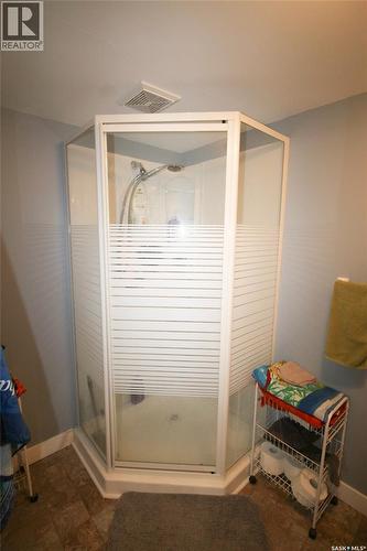 531 1St Street E, Shaunavon, SK - Indoor