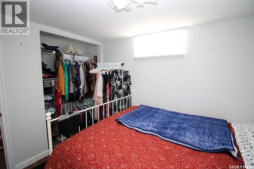 531 1St Street E, Shaunavon, SK - Indoor Photo Showing Bedroom