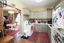 531 1St Street E, Shaunavon, SK  - Indoor Photo Showing Kitchen 