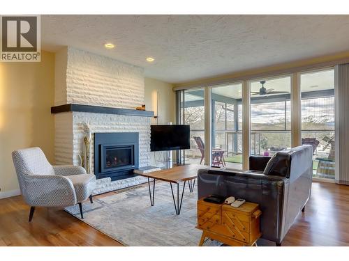 674 Pheasant Road, Vernon, BC - Indoor Photo Showing Living Room With Fireplace