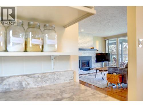 674 Pheasant Road, Vernon, BC - Indoor With Fireplace