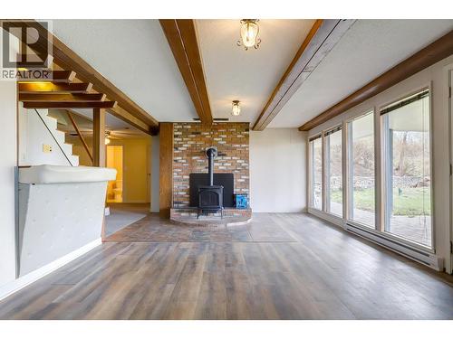 674 Pheasant Road, Vernon, BC - Indoor With Fireplace