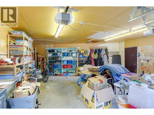 674 Pheasant Road, Vernon, BC - Indoor Photo Showing Garage