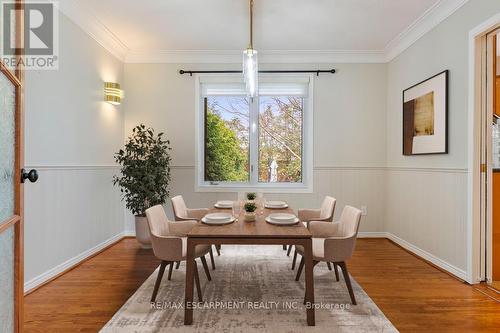 1443 Birchwood Drive, Mississauga, ON - Indoor Photo Showing Dining Room