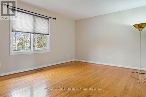 1443 Birchwood Drive, Mississauga, ON - Indoor Photo Showing Other Room