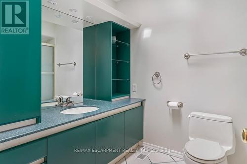 1443 Birchwood Drive, Mississauga, ON - Indoor Photo Showing Bathroom