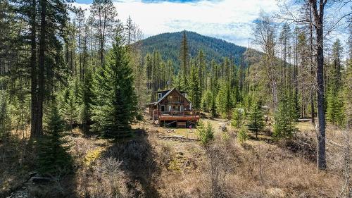 7760 95 Highway, Kingsgate, BC - Outdoor With View