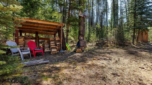 7760 95 Highway, Kingsgate, BC - Outdoor