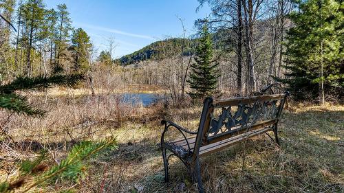 7760 95 Highway, Kingsgate, BC - Outdoor With View