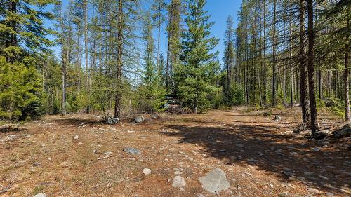 7760 95 Highway, Kingsgate, BC - Outdoor With View