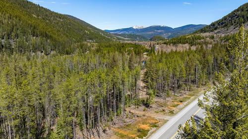 7760 95 Highway, Kingsgate, BC - Outdoor With View