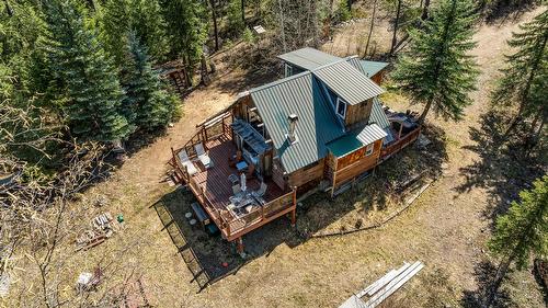 7760 95 Highway, Kingsgate, BC - Outdoor