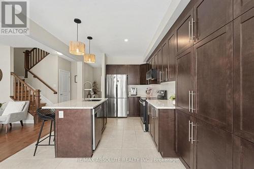 633 Geranium Walk, Ottawa, ON - Indoor Photo Showing Kitchen