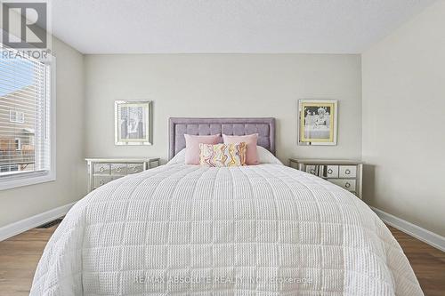 633 Geranium Walk, Ottawa, ON - Indoor Photo Showing Bedroom