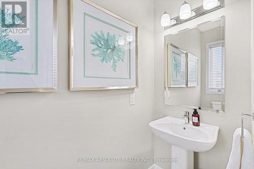 633 Geranium Walk, Ottawa, ON - Indoor Photo Showing Bathroom