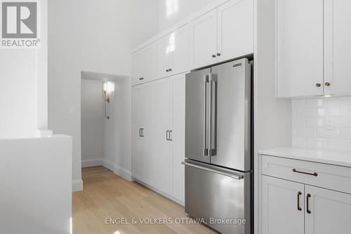71 Thomas Street, Ottawa, ON - Indoor