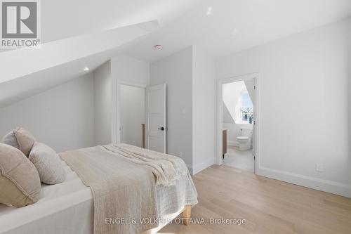 71 Thomas Street, Ottawa, ON - Indoor Photo Showing Bedroom