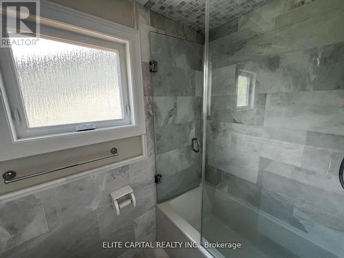 67 Hutcherson Square, Toronto, ON - Indoor Photo Showing Bathroom