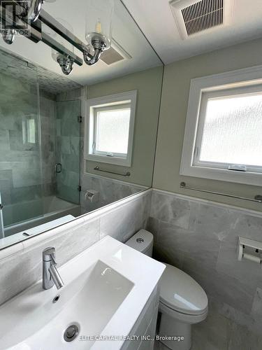 67 Hutcherson Square, Toronto, ON - Indoor Photo Showing Bathroom