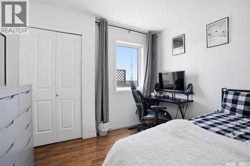 101 Lakeridge Drive, Warman, SK - Indoor Photo Showing Bedroom