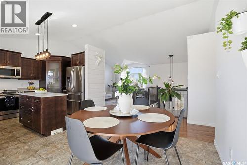 101 Lakeridge Drive, Warman, SK - Indoor Photo Showing Dining Room