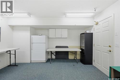 402 301 Cree Crescent, Saskatoon, SK - Indoor