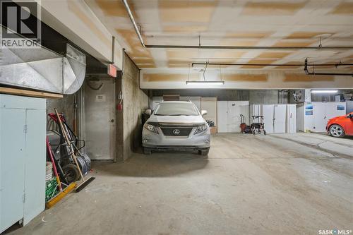 402 301 Cree Crescent, Saskatoon, SK - Indoor Photo Showing Garage