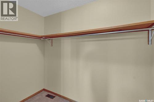 3139 Thacker Bay E, Regina, SK - Indoor