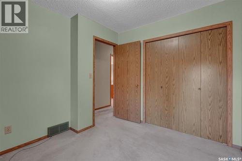 3139 Thacker Bay E, Regina, SK - Indoor Photo Showing Other Room