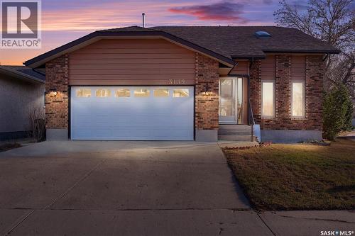 3139 Thacker Bay E, Regina, SK - Outdoor