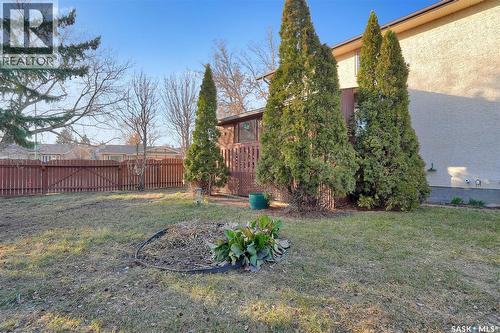 3139 Thacker Bay E, Regina, SK - Outdoor