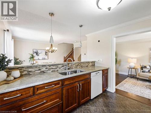 656 Frank Place, Milton, ON - Indoor Photo Showing Kitchen With Double Sink