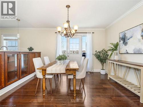 656 Frank Place, Milton, ON - Indoor Photo Showing Dining Room