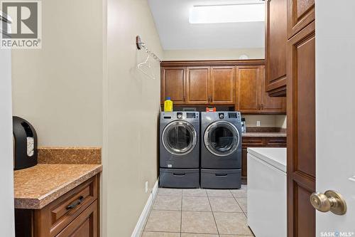 914 Tatanka Drive, Sun Valley, SK - Indoor Photo Showing Laundry Room