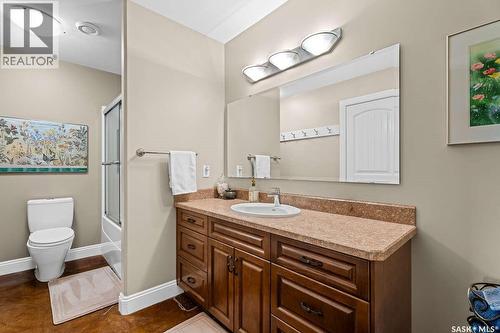 914 Tatanka Drive, Sun Valley, SK - Indoor Photo Showing Bathroom