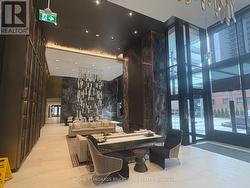 2106 - 117 BROADWAY AVENUE Toronto, ON M4P 1V3