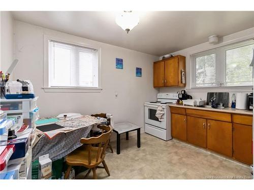 92 Pacific Ave, Moncton, NB 