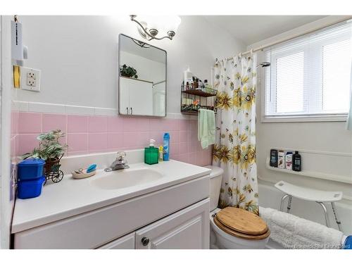 92 Pacific Ave, Moncton, NB 