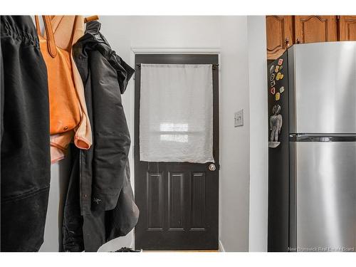 42 River St, Fredericton, NB 