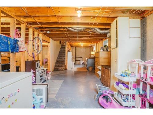 42 River St, Fredericton, NB 