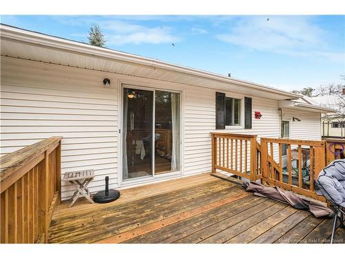 42 River St, Fredericton, NB 