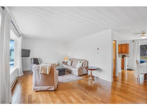 42 River St, Fredericton, NB 