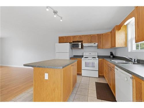 75 Algonquin Cres, Moncton, NB 