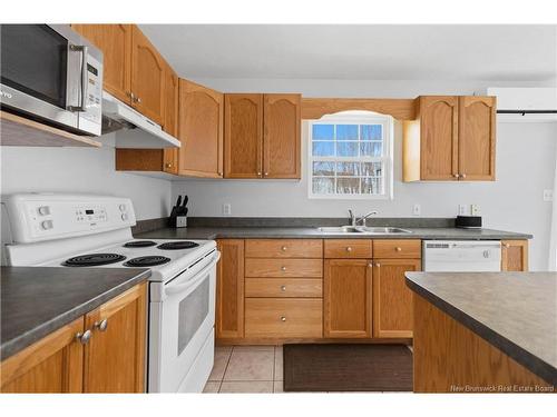 75 Algonquin Cres, Moncton, NB 